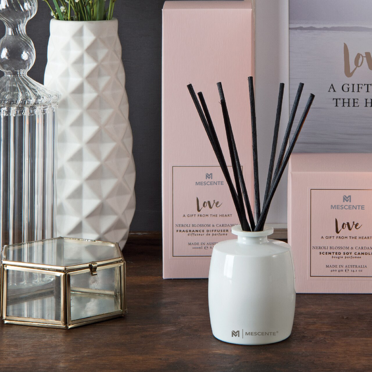 M&Scent Sticlă mare de sticlă Home Essentials Set cadou cu difuzor de trestie de aromă cu bețișoare de ratan