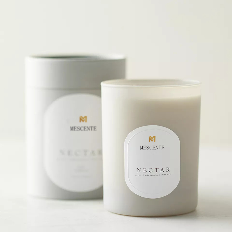 M&Scent Logo personalizat Meditație Pietre non-toxice Ierburi turnate manual Lumânări cu cristal de ceară de soie parfumată naturală