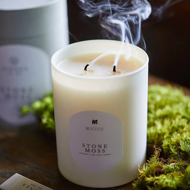 M&Scent Logo personalizat Meditație Pietre non-toxice Ierburi turnate manual Lumânări cu cristal de ceară de soie parfumată naturală