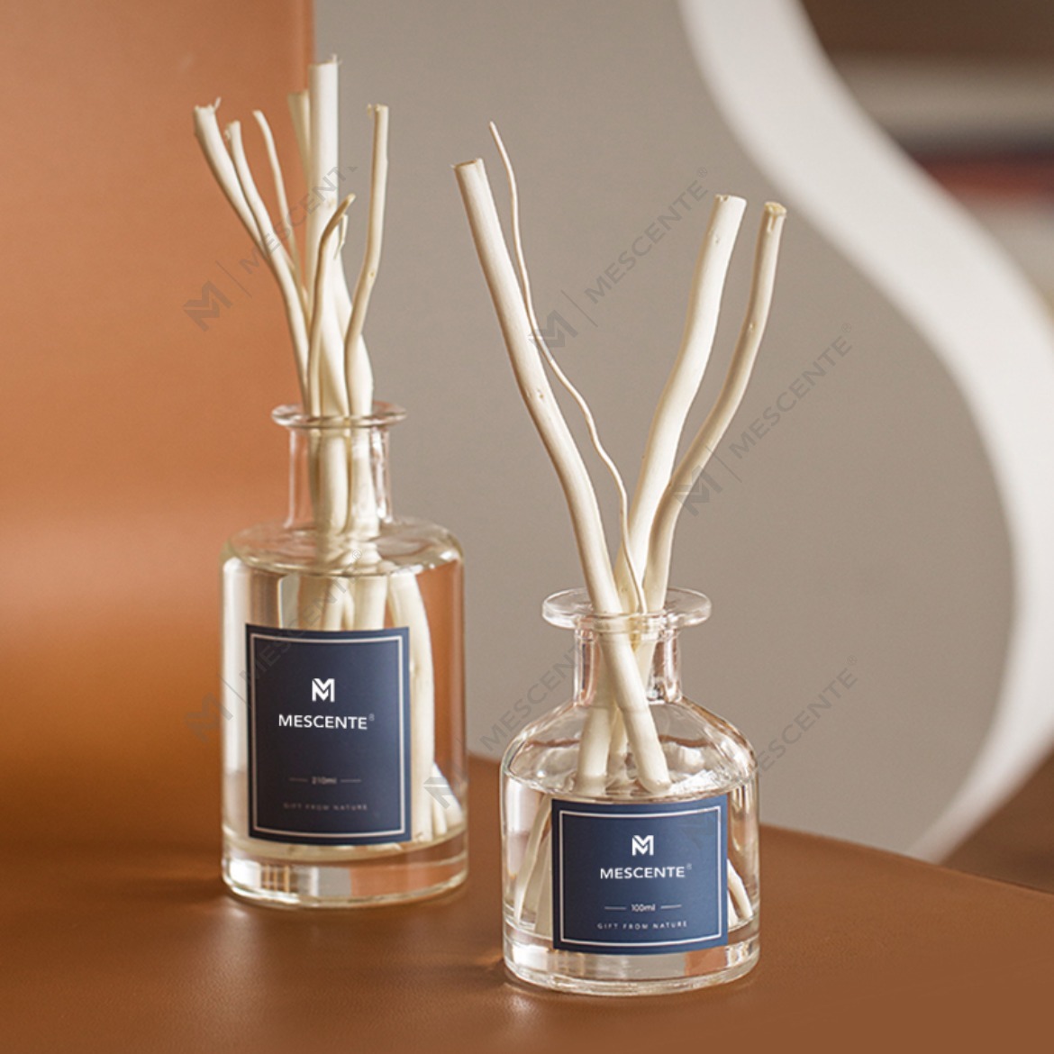 Difuzorul de trestie de parfum este alegerea mai sigură