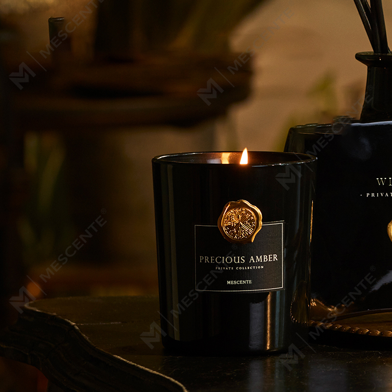 Borcane de sticlă decorative cu etichetă privată personalizate de lux M&Scent, lumânare de ceară de soia
