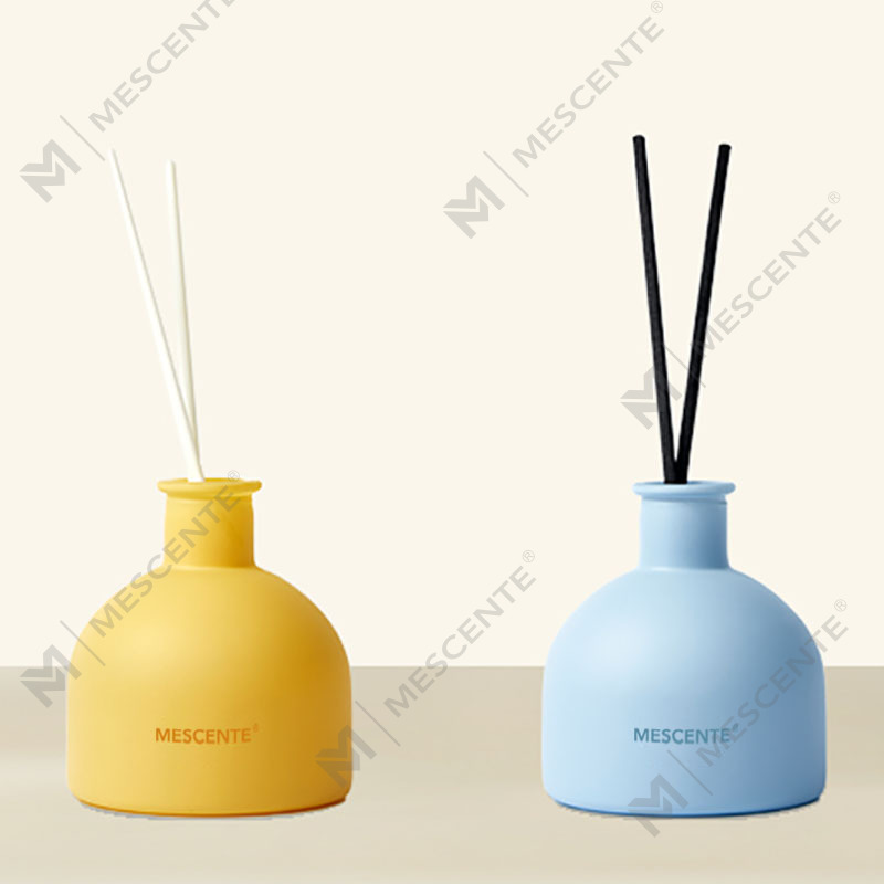 Difuzor de trestie de ulei esențial cu parfum de lux M&Scent, cu bețișoare de ratan