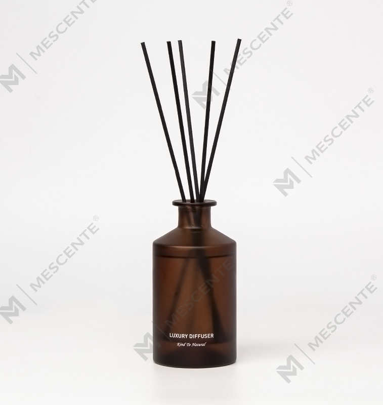 M&Scent Difuzor de stuf pentru ulei esențial de casă, cu sticla mată de lux personalizată