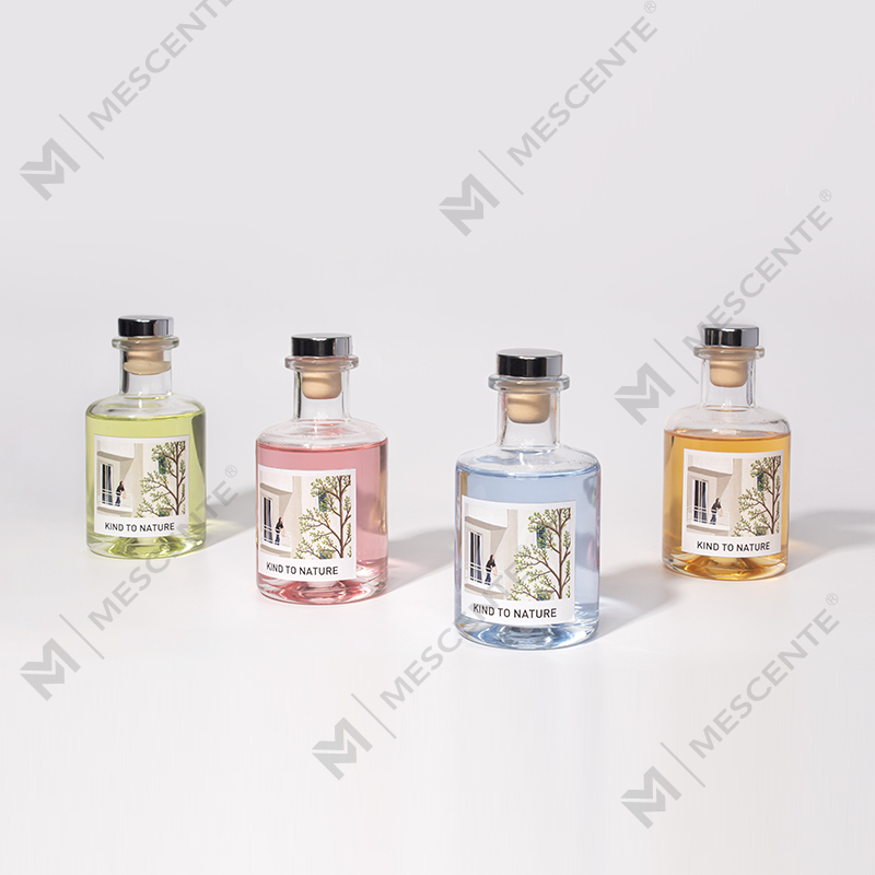 M&Scent Luxury 200ml Sticla albă personalizată Bastoane din lemn Difuzor cu stuf cu cutie