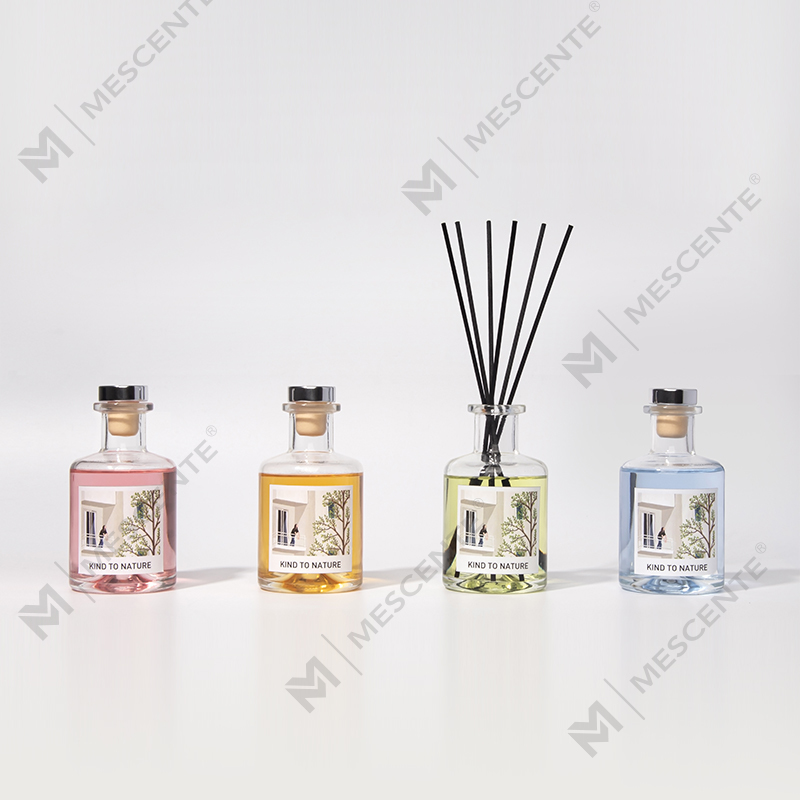 M&Scent Luxury 200ml Sticla albă personalizată Bastoane din lemn Difuzor cu stuf cu cutie