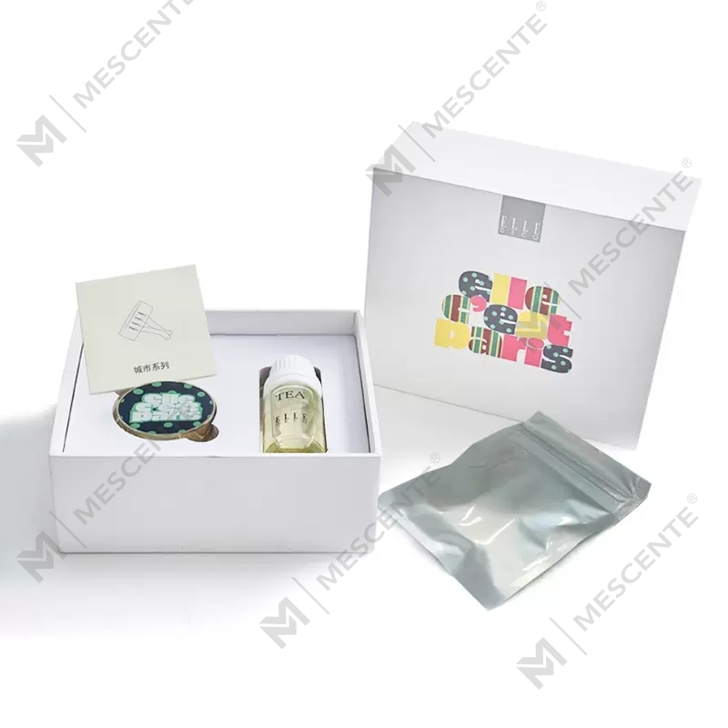 Difuzor de odorizant auto cu parfum lichid de lux M&Scent cu medalion pentru agățat