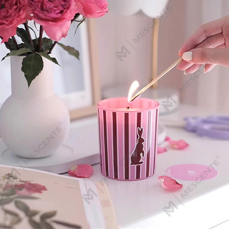Borcane de sticlă cu parfum de casă de lux personalizate cu ridicata M&Scent, lumânări parfumate de ceară de soia
