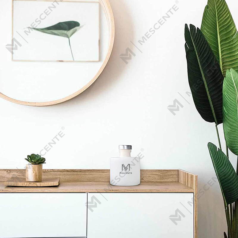 M&Scent, lux personalizat, etichetă privată, decor de toamnă, lumânări parfumate de soia, set cadou cu difuzor de trestie