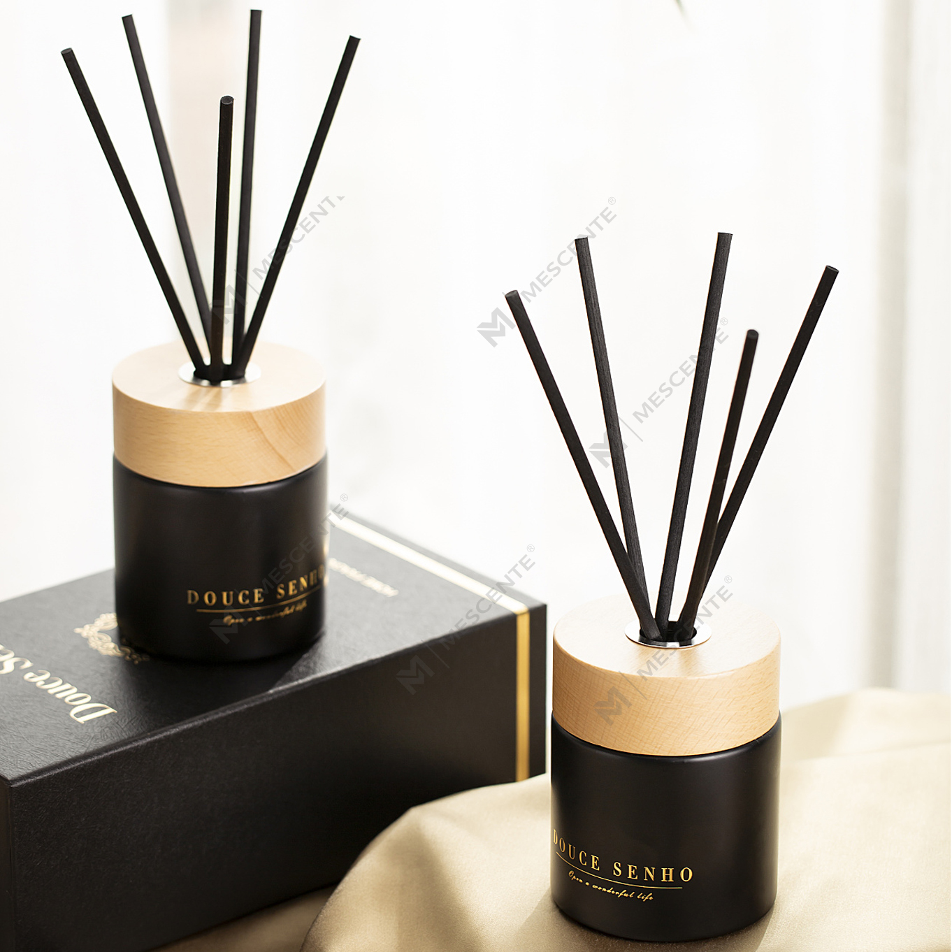 M&Scent, flacon negru, parfum, ulei pentru difuzor de trestie, parfum Thailanda, set de cadou pentru difuzoare de stuf