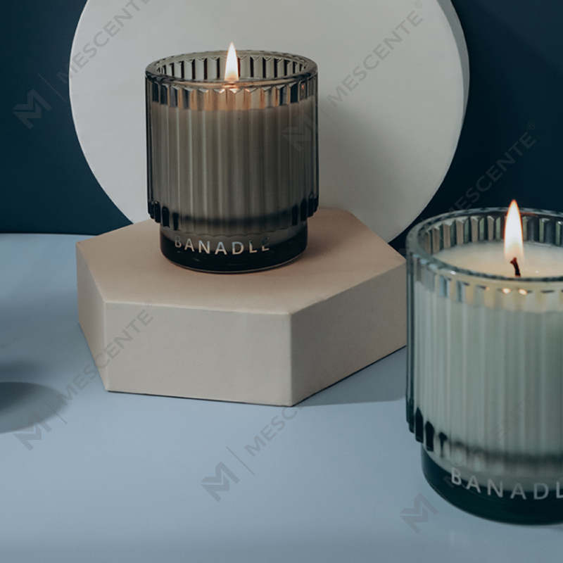 M&Scent Fragrances Mentă sălbatică și Eucalipt Borcane mari Lumânări parfumate