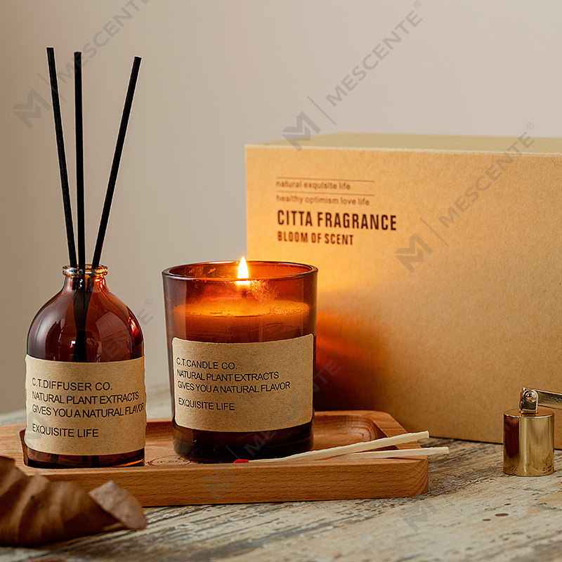 Set de difuzor de stuf și lumânări parfumate M&Scent cu decor de lux, cu ambalaj